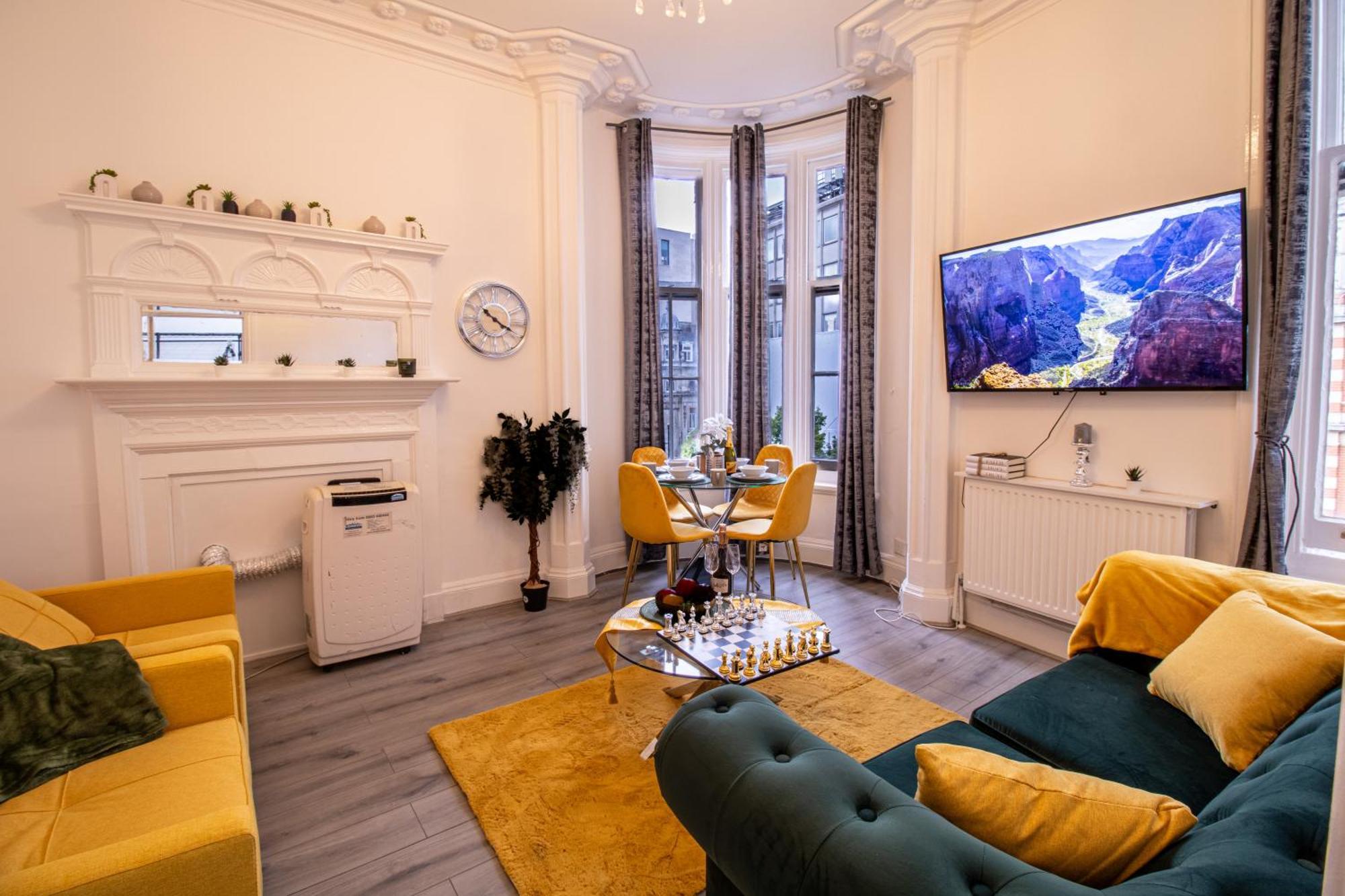 Luxurious Apartments On Oxford Street London Exterior photo