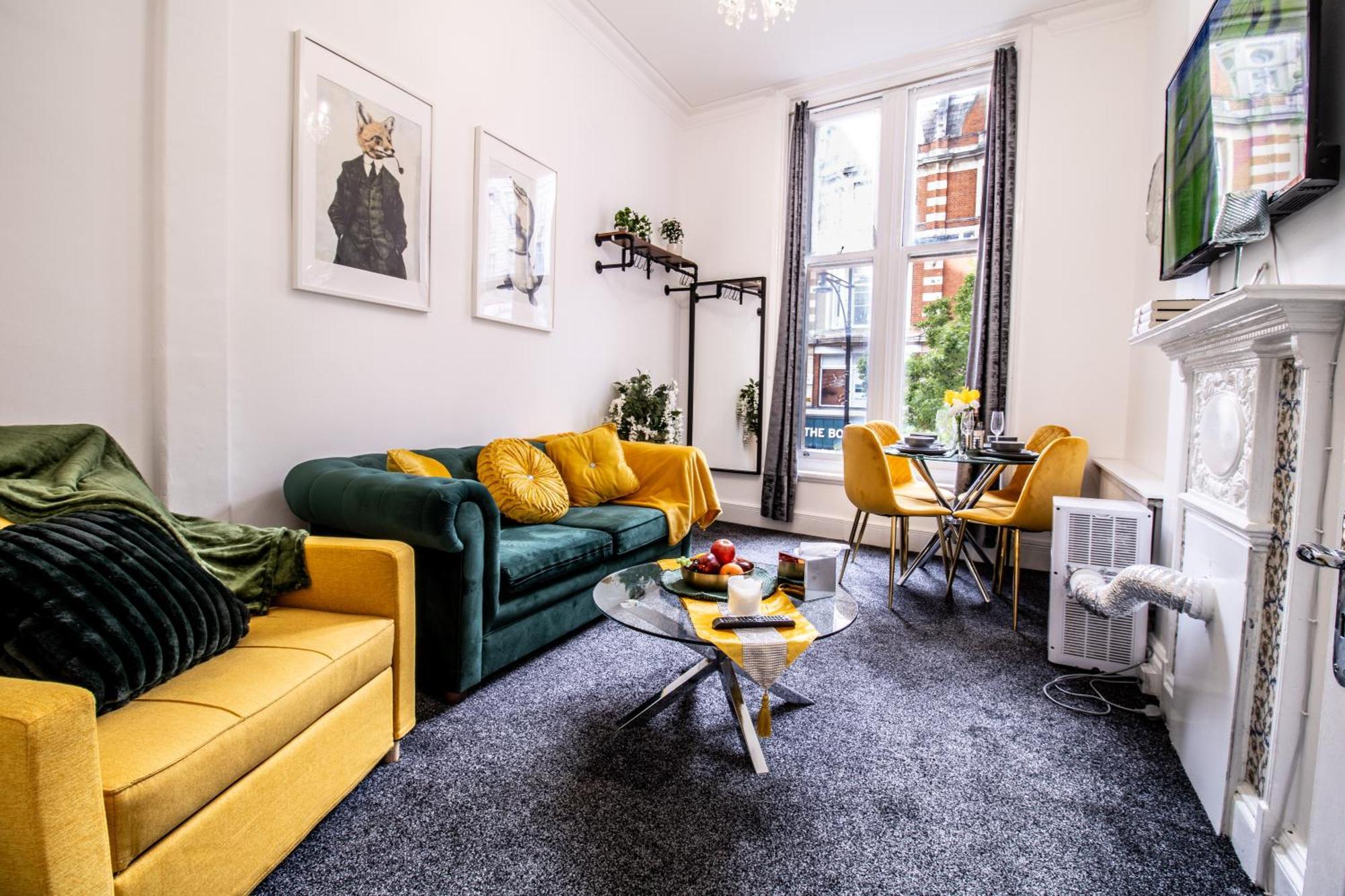 Luxurious Apartments On Oxford Street London Exterior photo