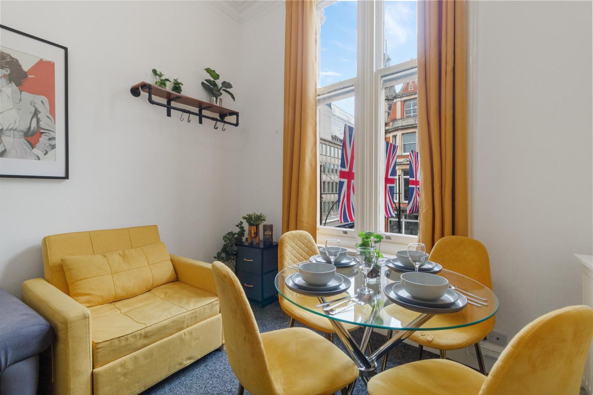 Luxurious Apartments On Oxford Street London Exterior photo